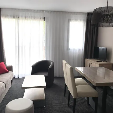 Gourette : 4 Pers. Avec Terrasse, Proche Pistes - Fr-1-860-54 Eaux-Bonnes